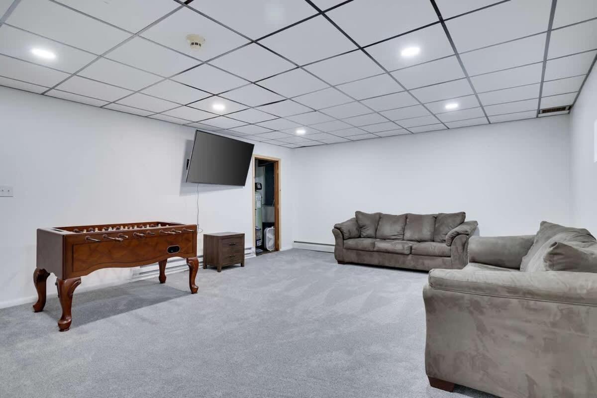 Relax In Blakeslee - Spacious 5Br Home With Bbq Екстериор снимка