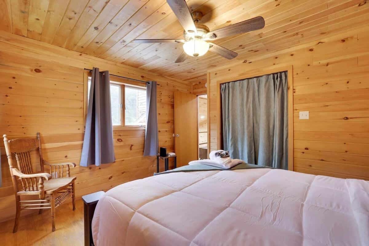 Relax In Blakeslee - Spacious 5Br Home With Bbq Екстериор снимка
