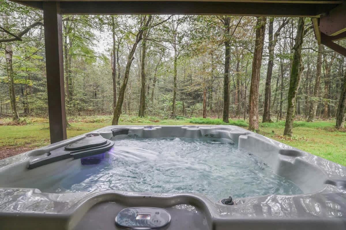 Relax In Blakeslee - Spacious 5Br Home With Bbq Екстериор снимка